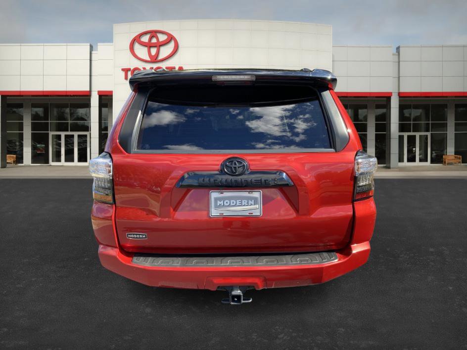 2021 Toyota 4Runner Venture Special Edition photo 4