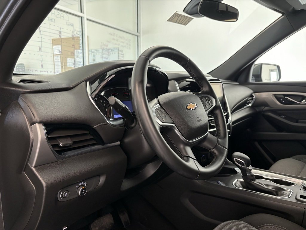 2023 Chevrolet Traverse Cloth photo 4