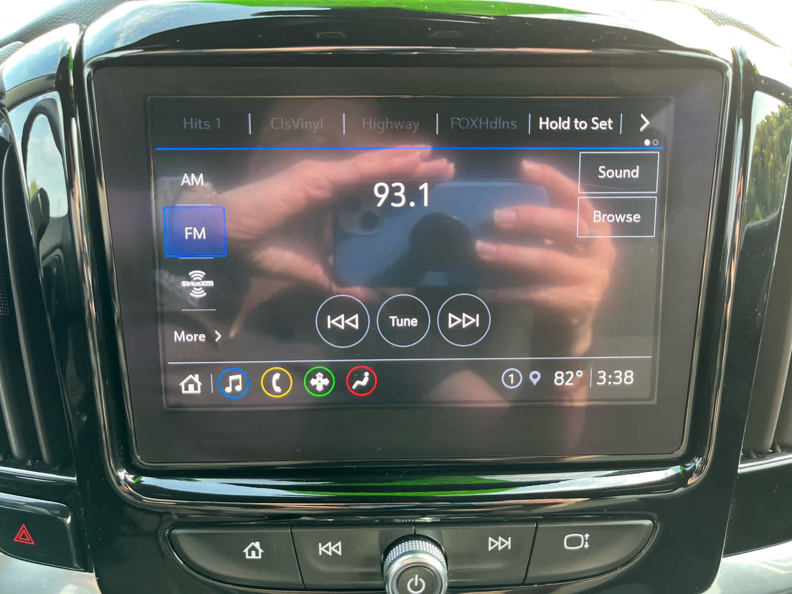 2023 Chevrolet Traverse Cloth photo 30