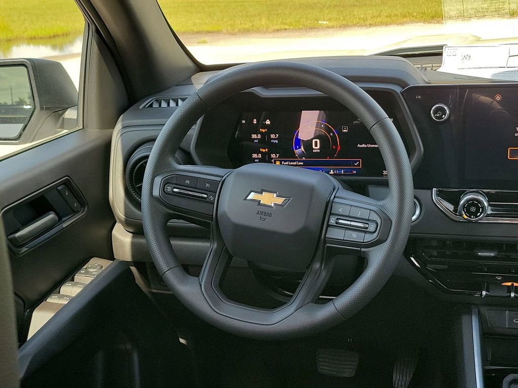 2025 Chevrolet Colorado LT photo 24