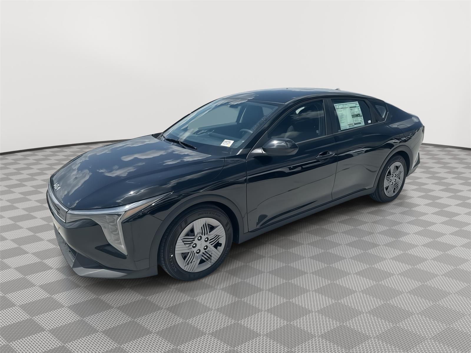 2025 Kia K4 LX's photo