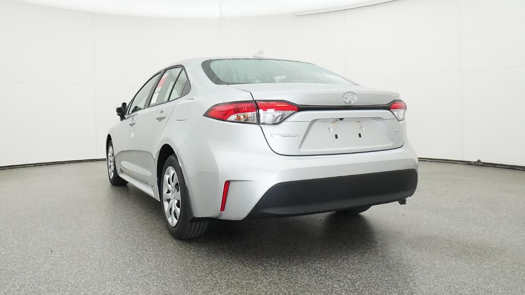 2025 Toyota Corolla LE photo 12