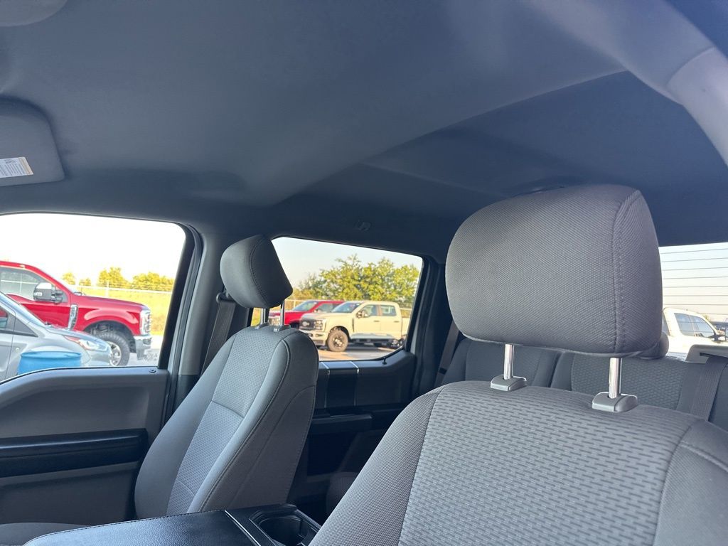 2019 Ford F-150 XLT photo 12