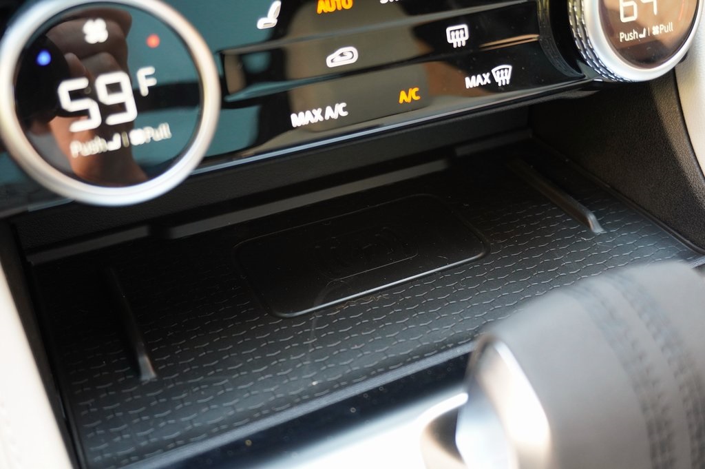 2026 JAGUAR F-PACE - Image 29