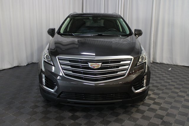2019 Cadillac XT5 Luxury photo 2