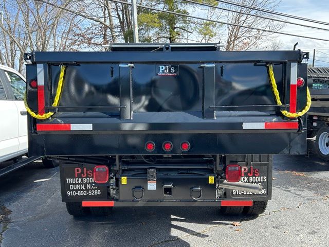 2024 Ford F-550 XL photo 4