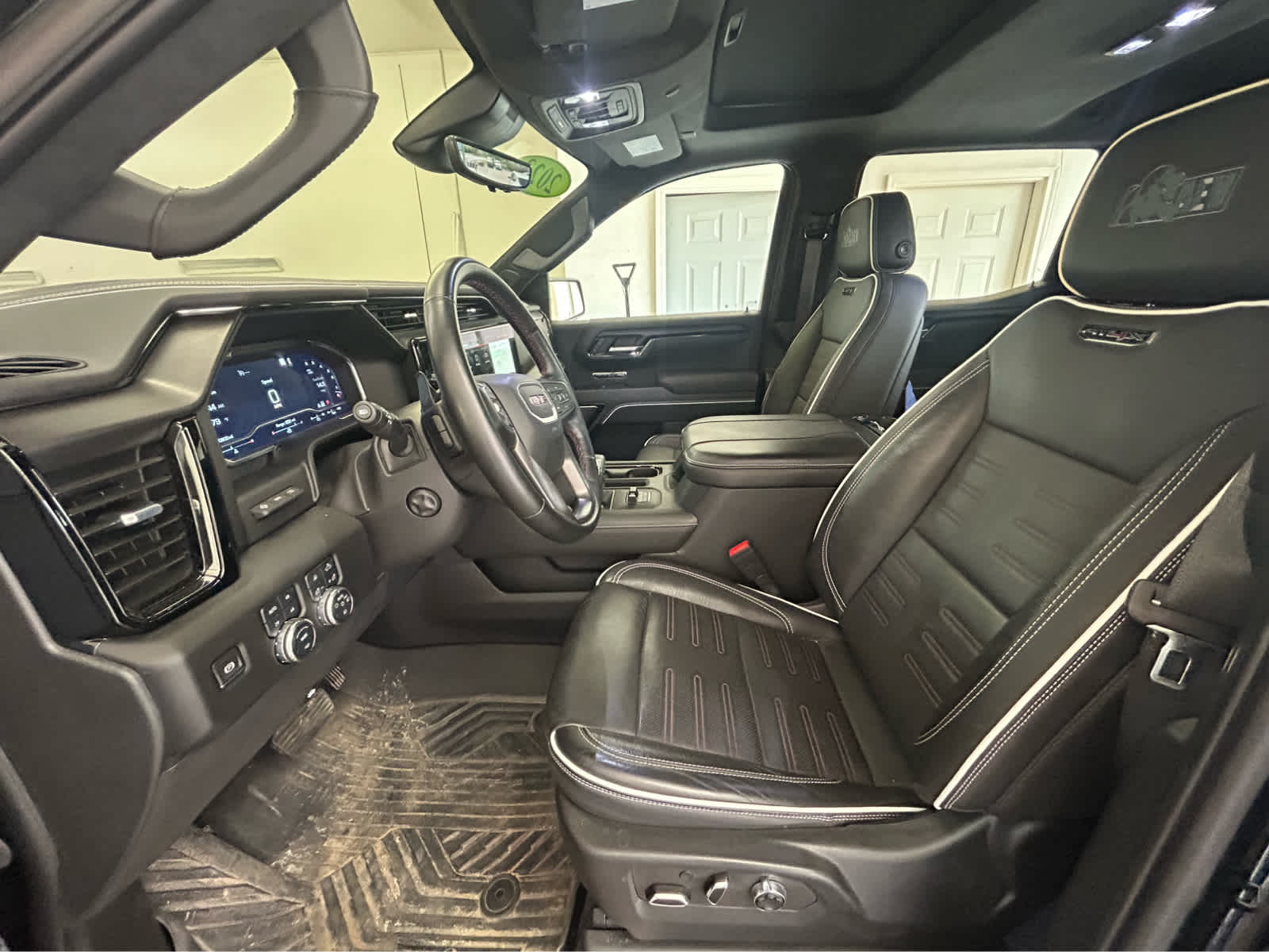 2023 Gmc Sierra 1500 AT4X photo 8