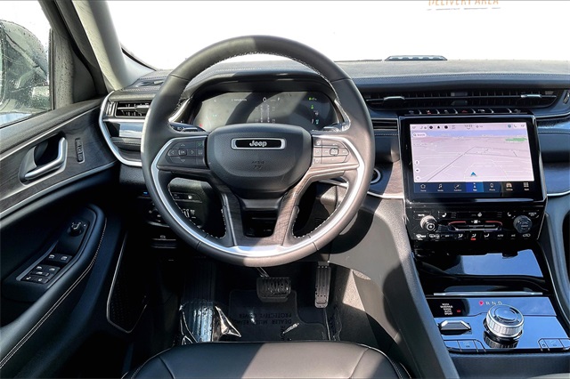 2024 Jeep Cherokee 4xe photo 17