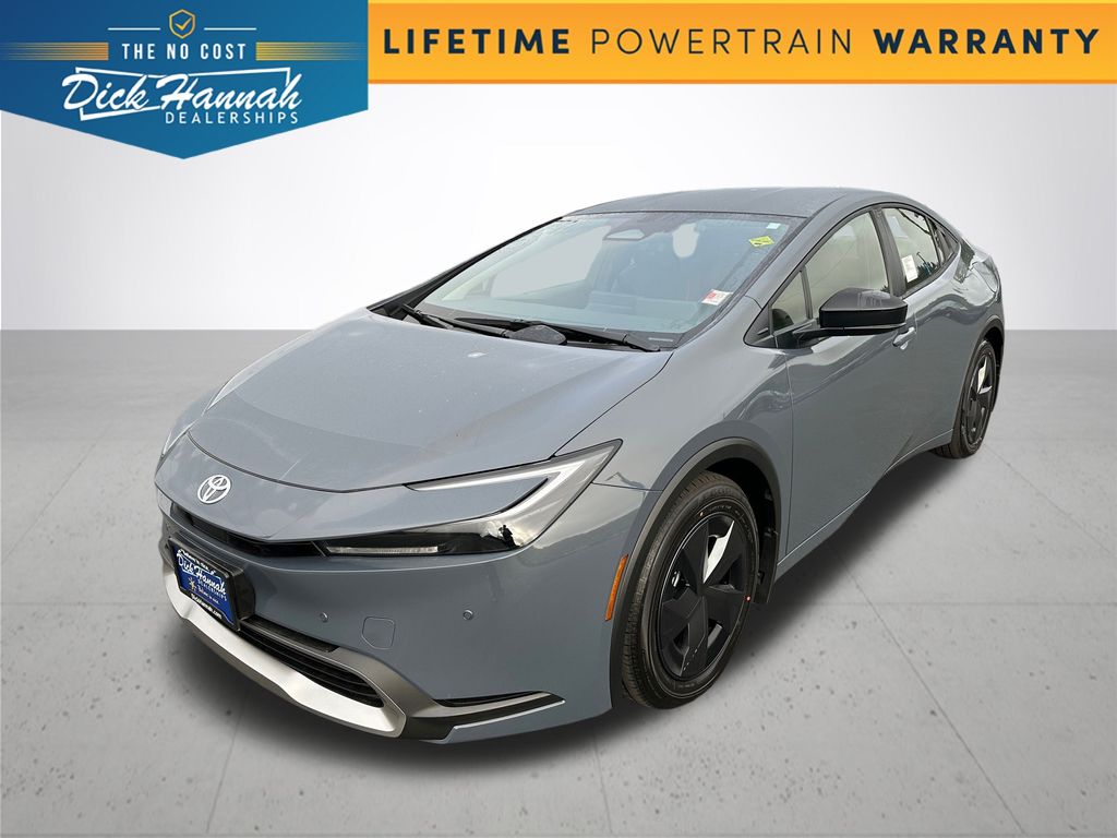 2026 Toyota Prius SE's photo