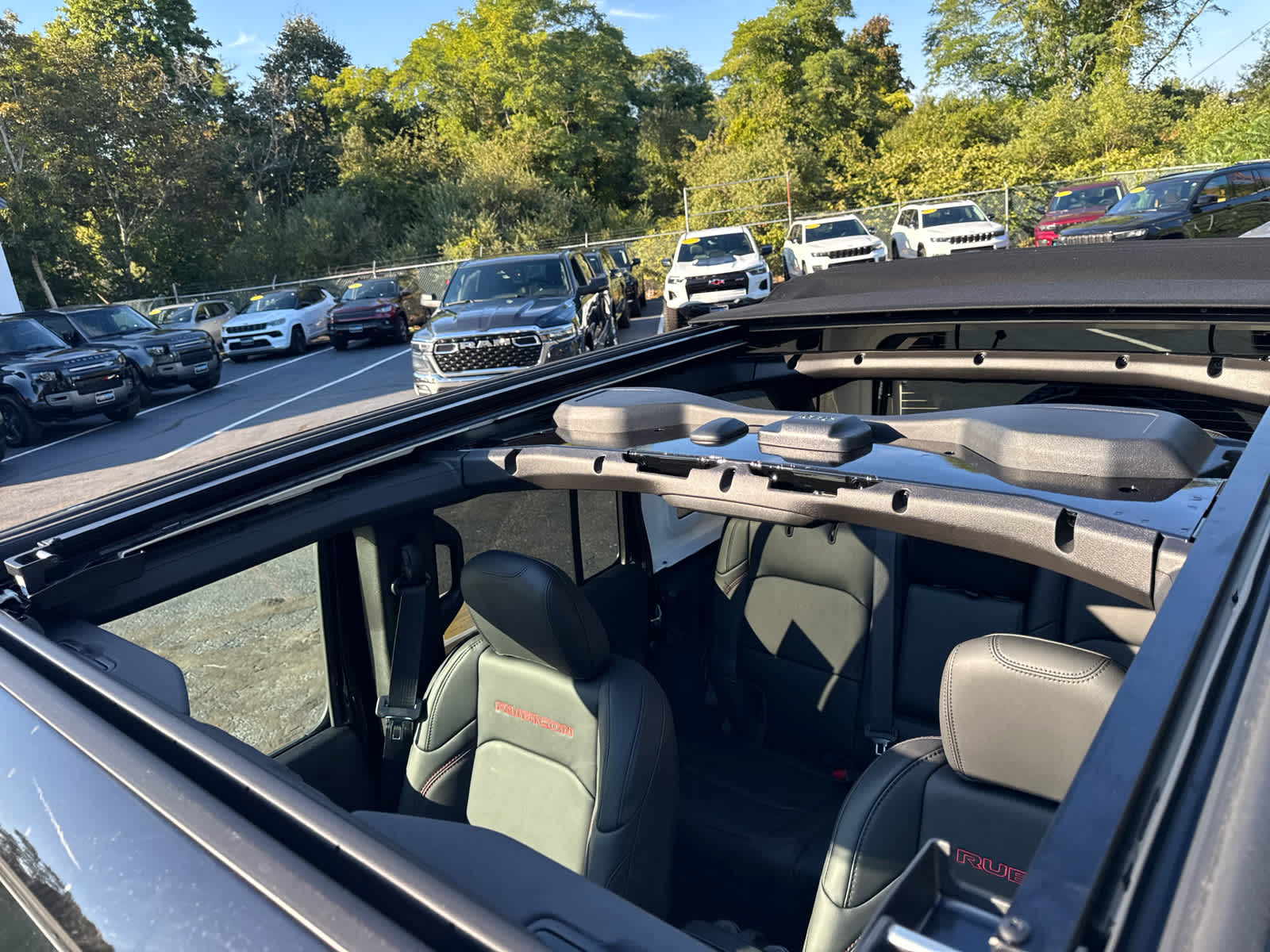 2025 Jeep Wrangler Rubicon photo 28