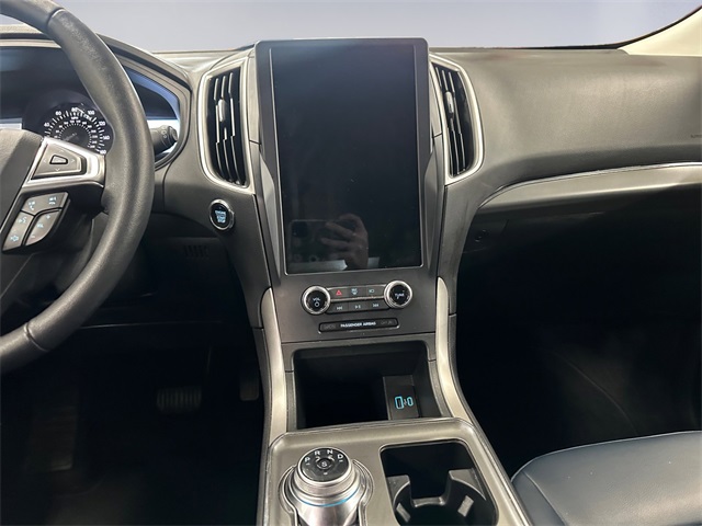 2024 Ford Edge SEL photo 11