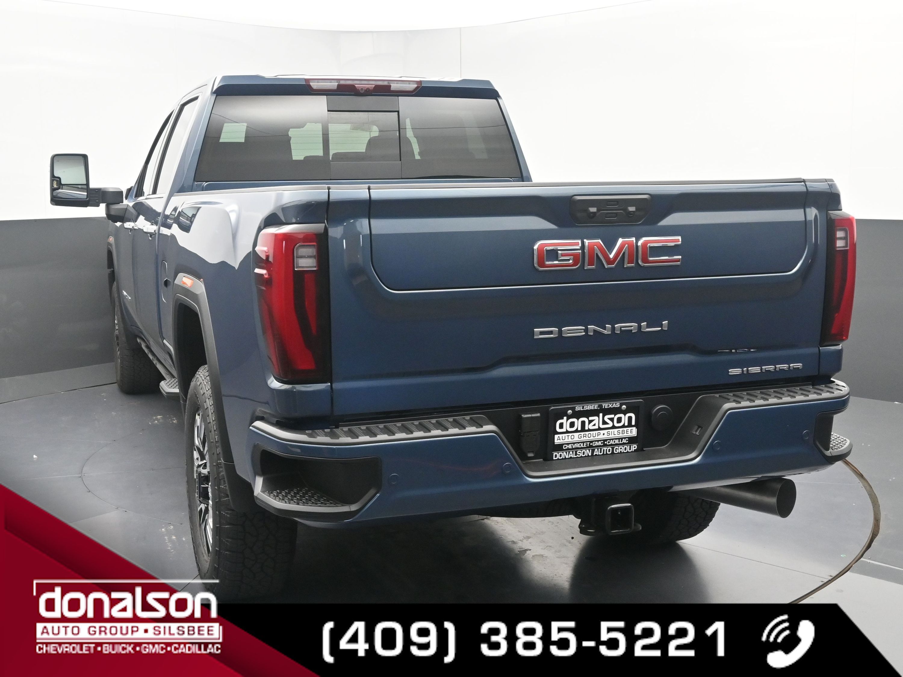 2025 Gmc Sierra HD Denali photo 3