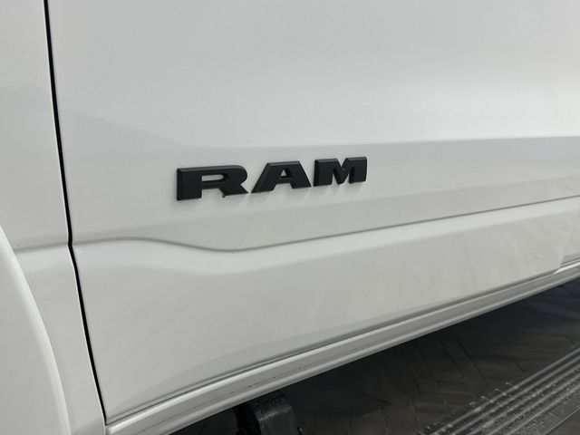 2025 Ram 1500 Laramie photo 41