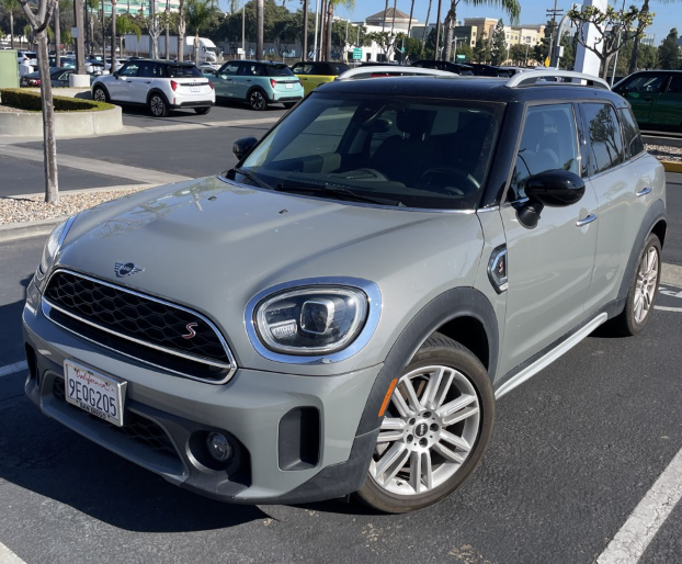 2023 MINI Countryman S's photo