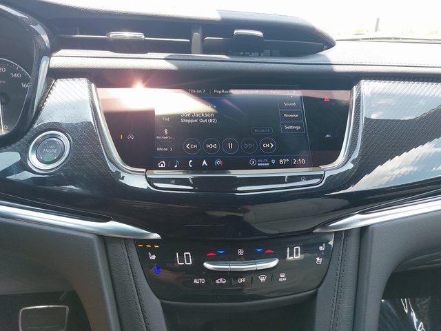 2025 Cadillac XT6 Sport photo 23