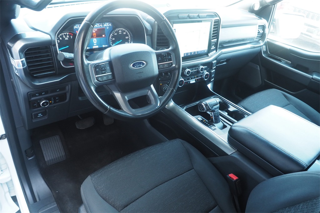 2023 Ford F-150 XLT photo 10