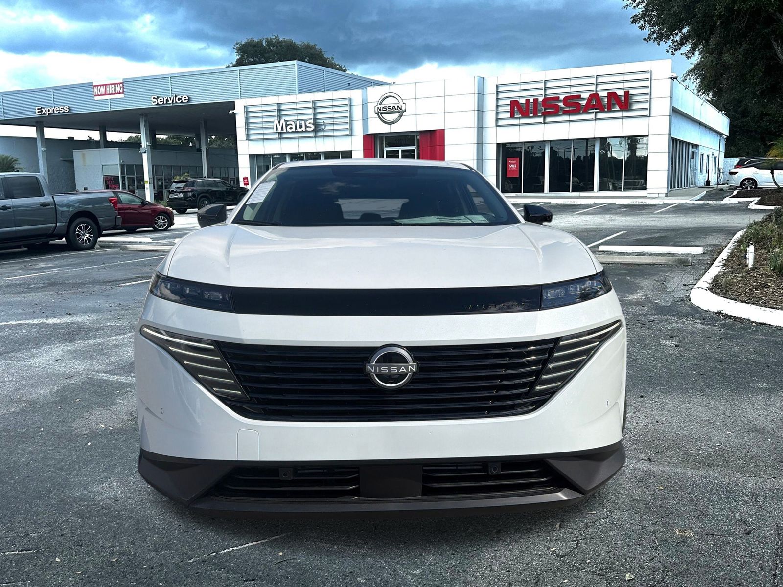 2025 Nissan Murano SV photo 2