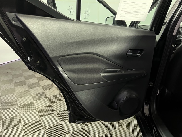 2022 Nissan Kicks SV photo 18