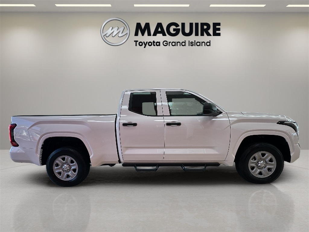 2025 Toyota Tundra SR Double Cab photo 2