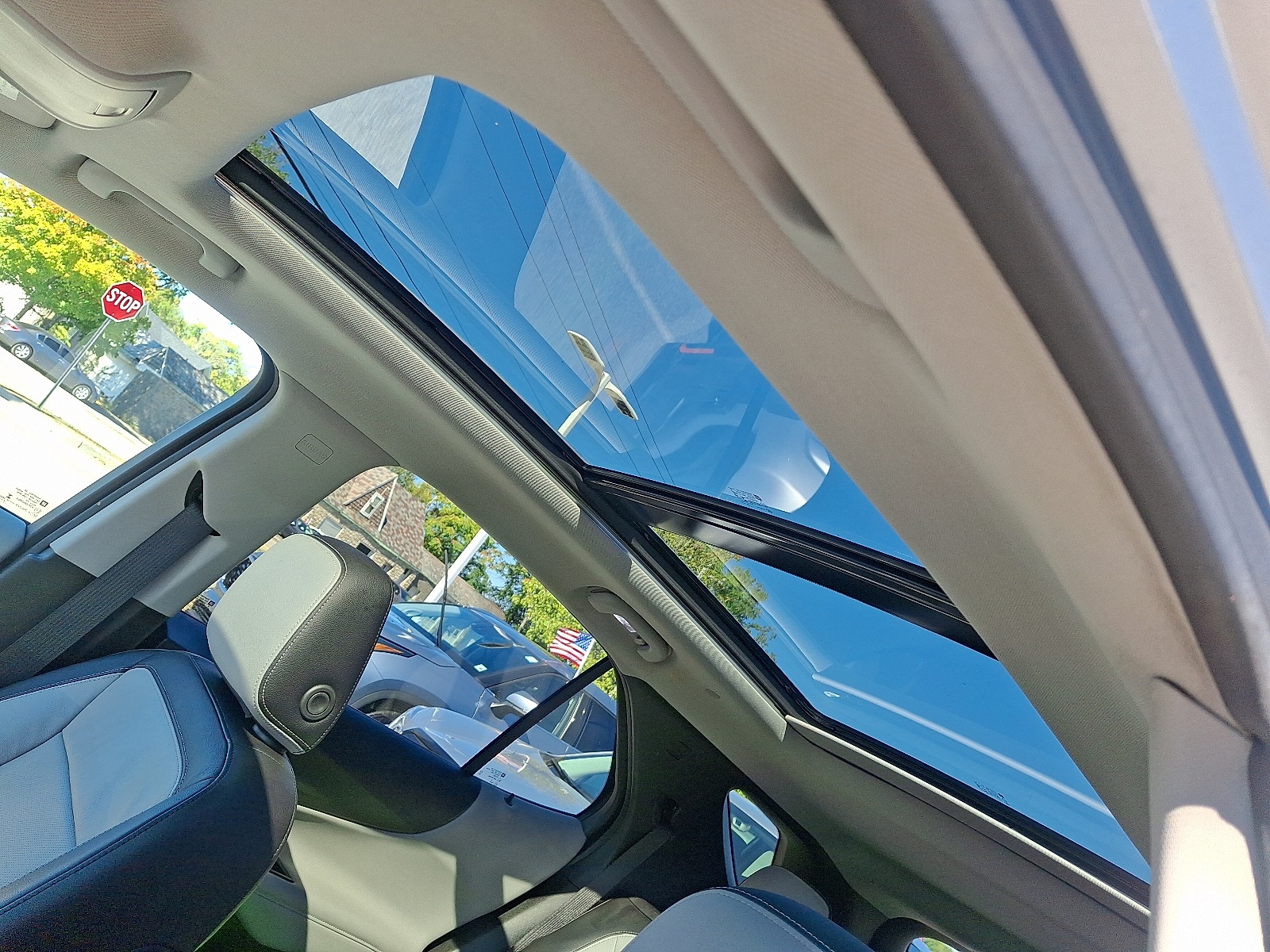 2019 Chevrolet Equinox Premier photo 15