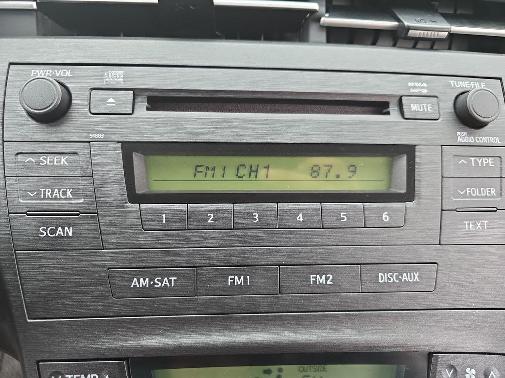 2010 Toyota Prius Two photo 20