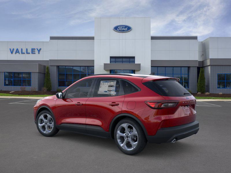 2026 Ford Escape ST-Line photo 4