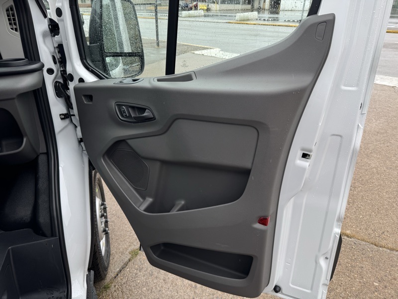 2024 Ford Transit photo 11