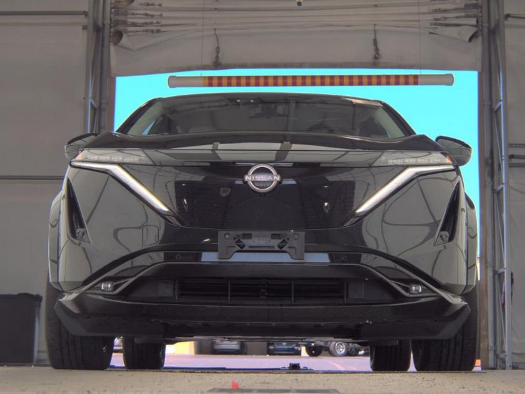 2023 Nissan ARIYA Engage Evolve+ Empower photo 3