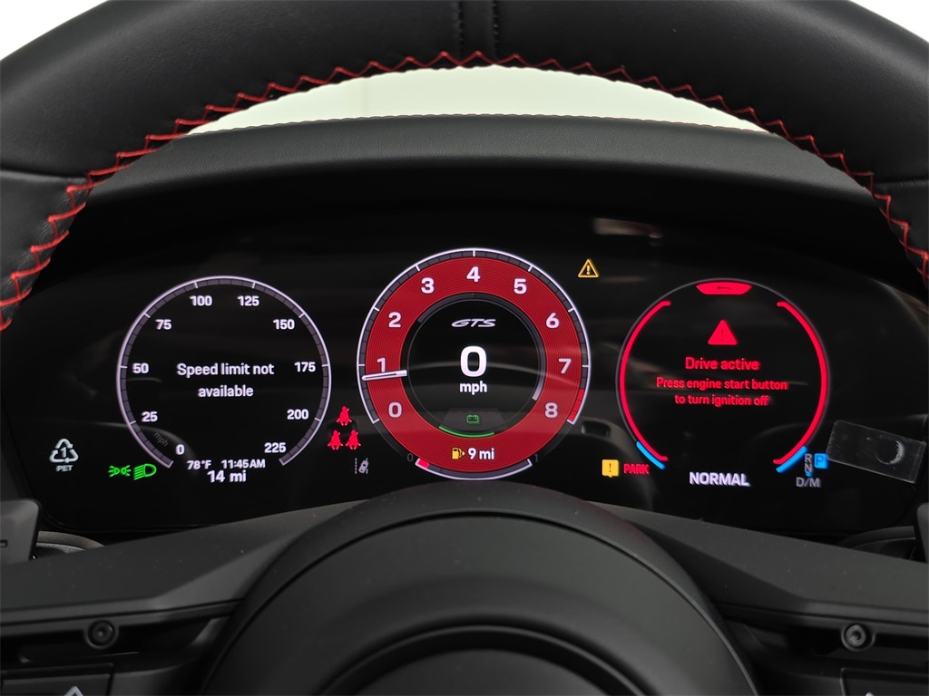 2026 Porsche 911 4 GTS photo 15