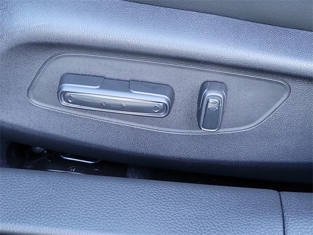 2024 Acura Integra Base photo 13