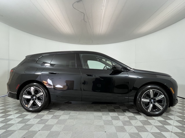 2026 Bmw iX photo 7