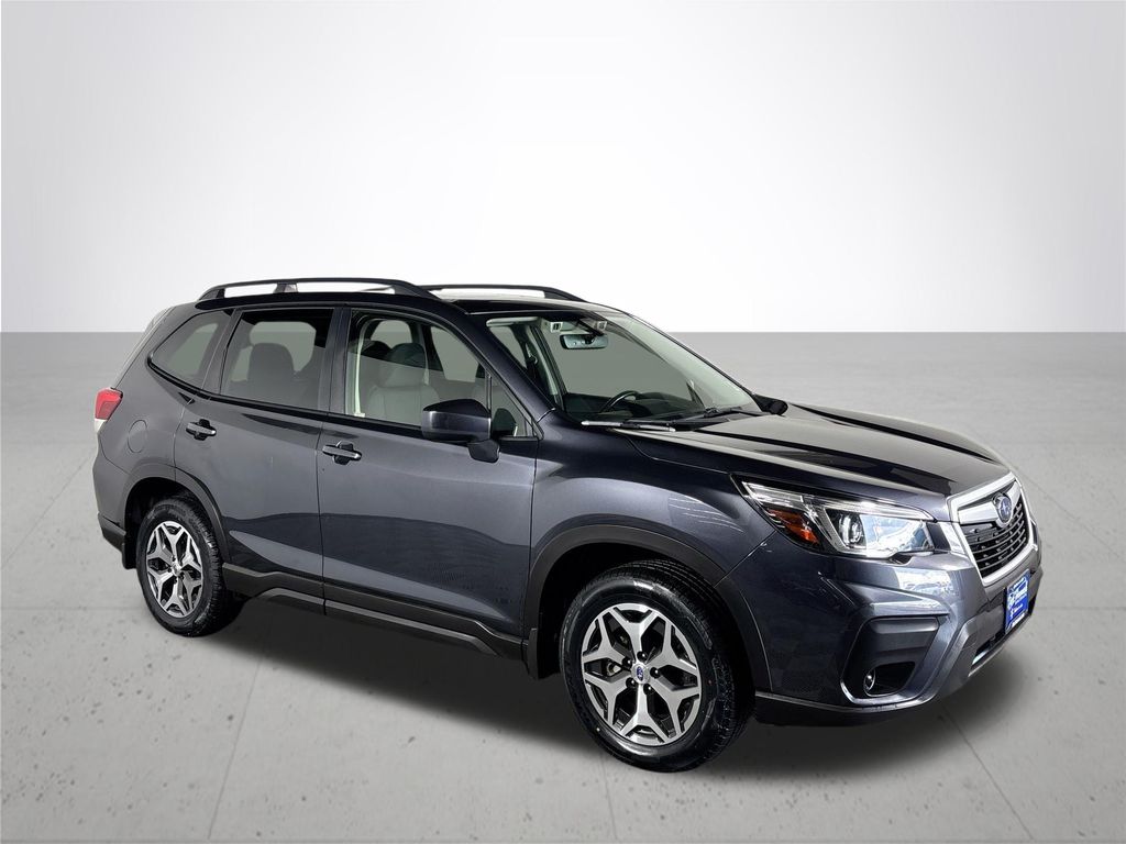 2019 Subaru Forester Premium photo 4