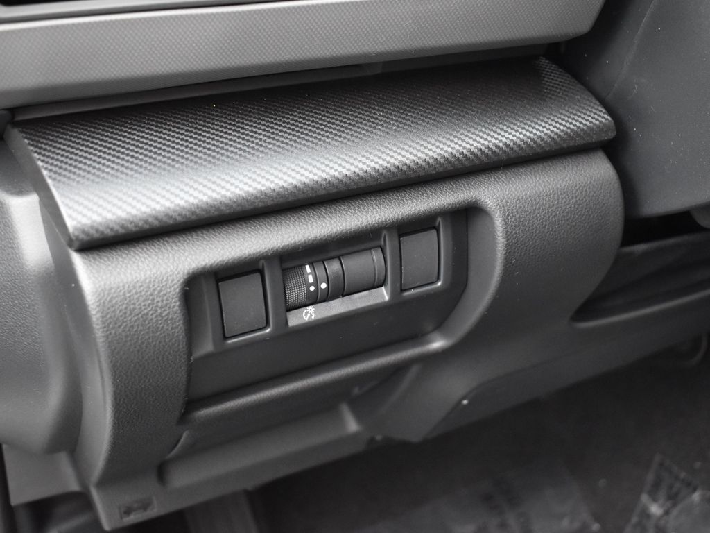 2025 Subaru Crosstrek Limited photo 8