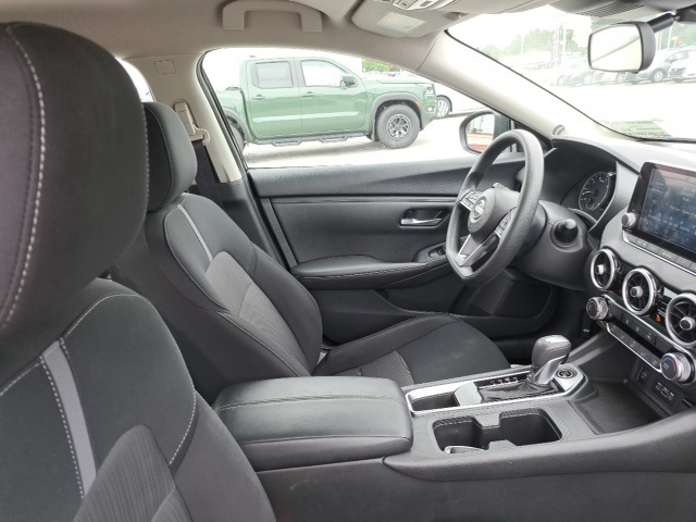 2024 Nissan Sentra SV photo 5