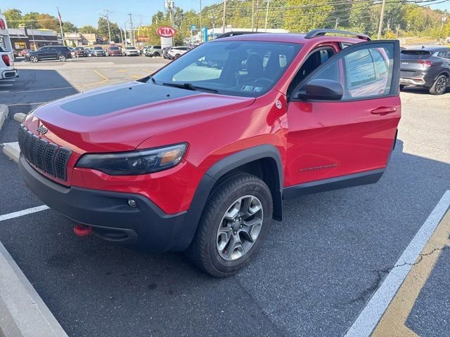 2019 Jeep Cherokee Trailhawk photo 3