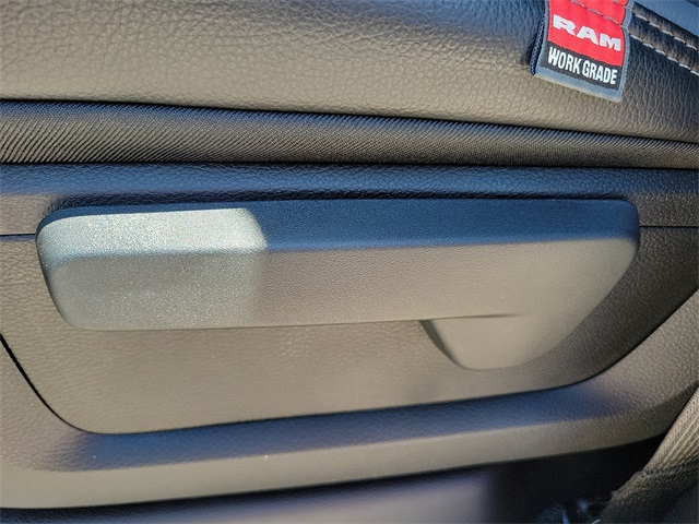 2025 Ram 5500 Tradesman photo 12