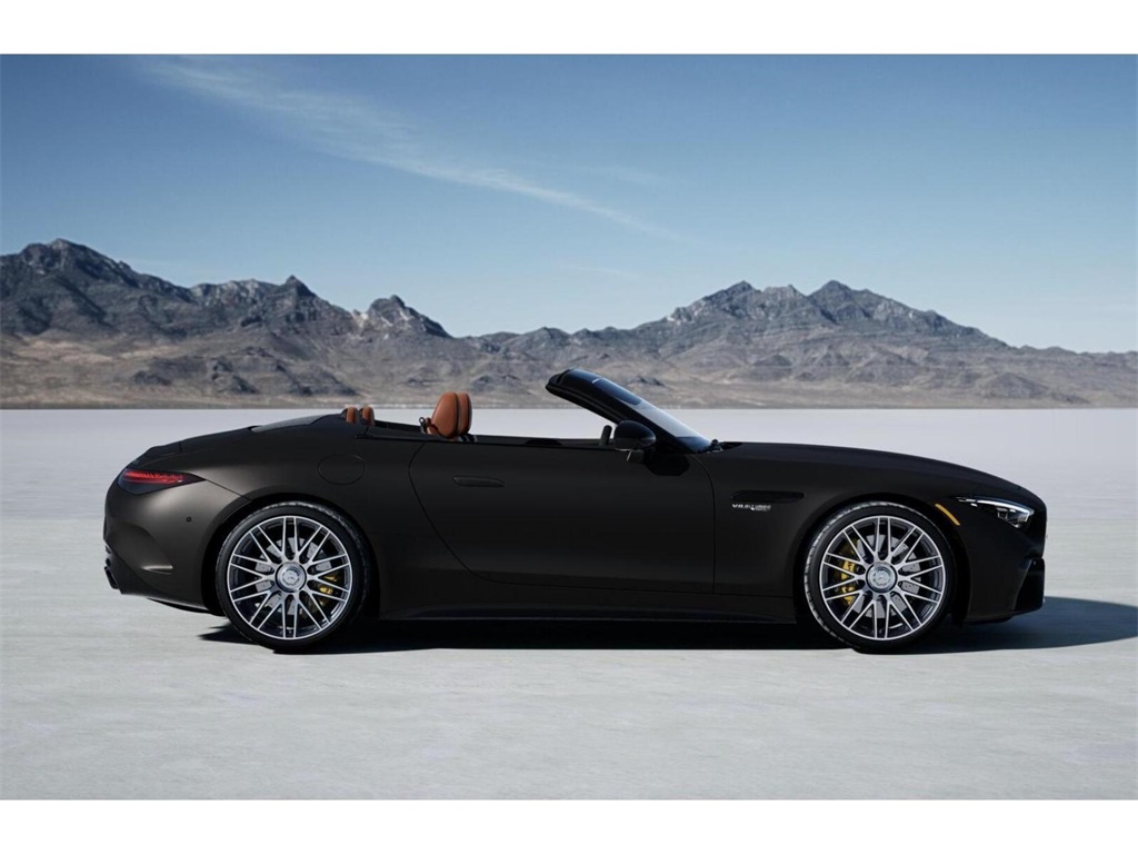 2025 Mercedes Benz SL 55 AMG photo 2