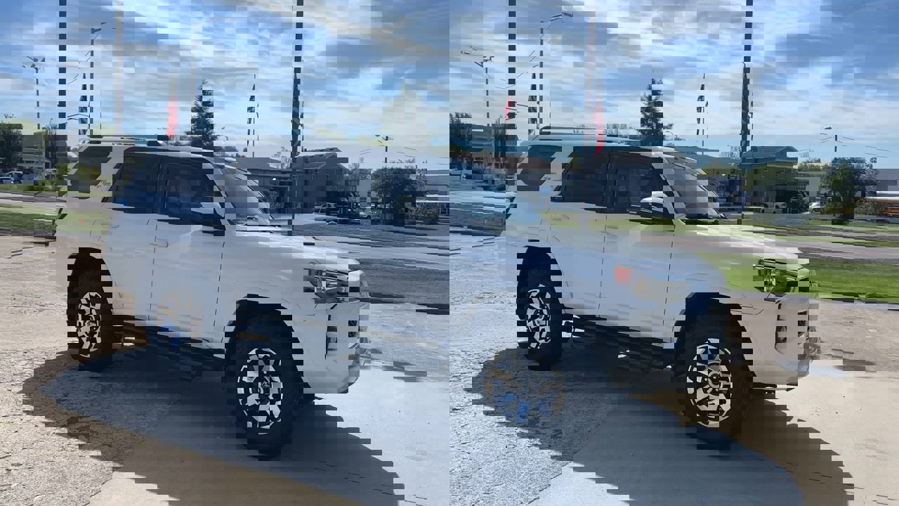 JTEBU5JR1J5526211