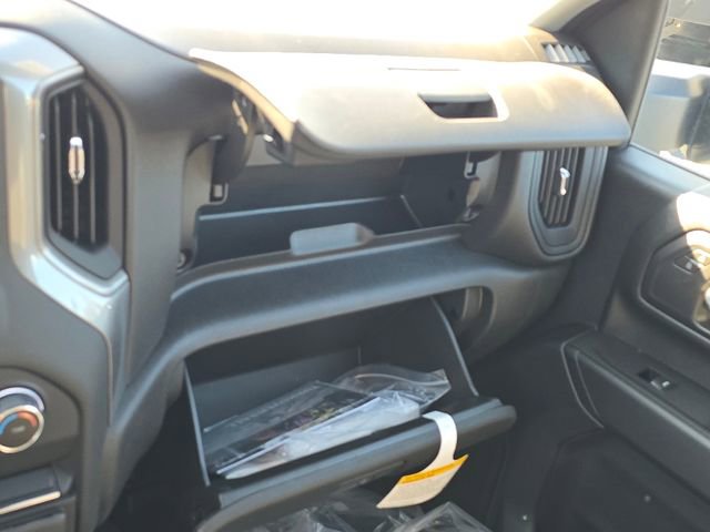 2025 Chevrolet Silverado 3500HD Work Truck photo 25