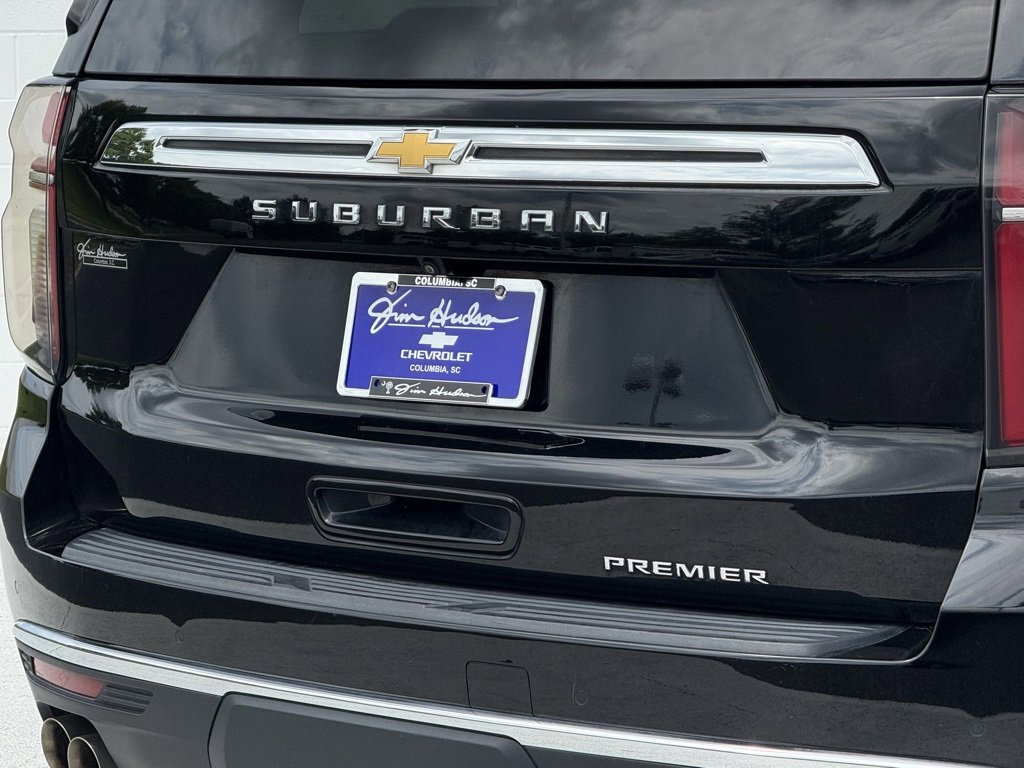2024 Chevrolet Suburban Premier photo 8