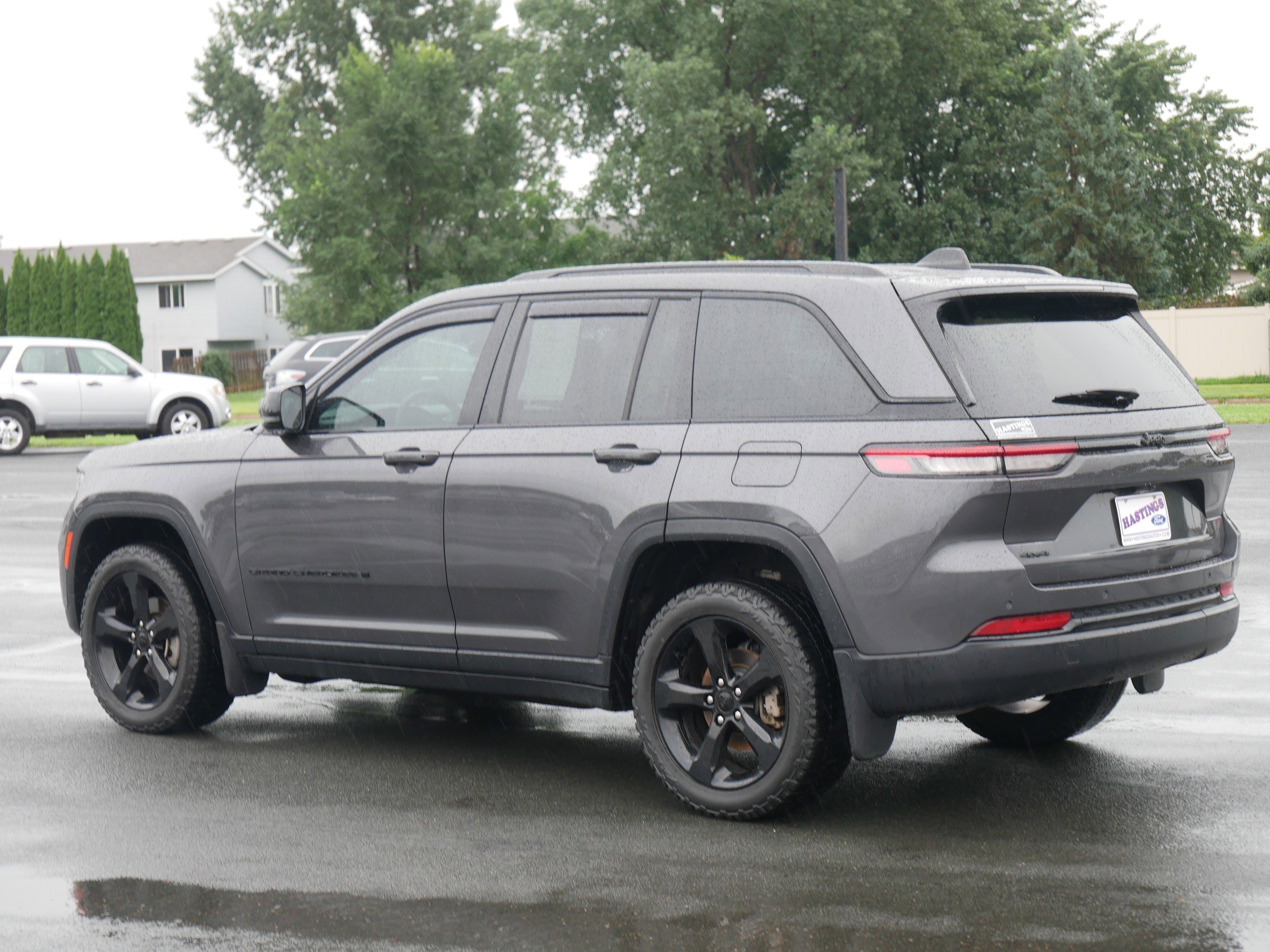 2024 Jeep Grand Cherokee Altitude X photo 2