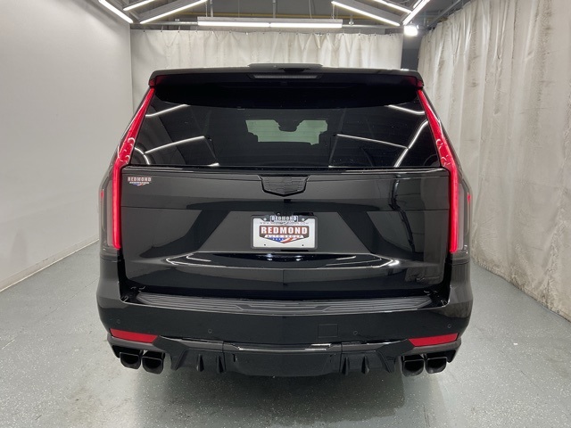 2023 Cadillac Escalade ESV V-Series photo 6