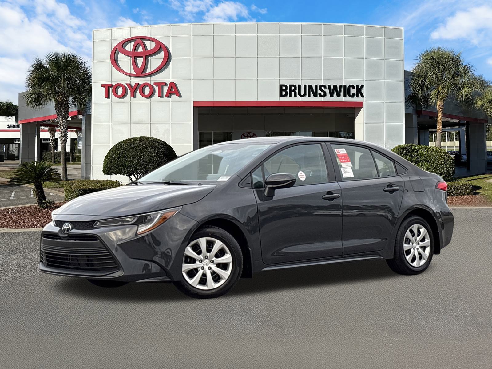 2026 Toyota Corolla LE's photo