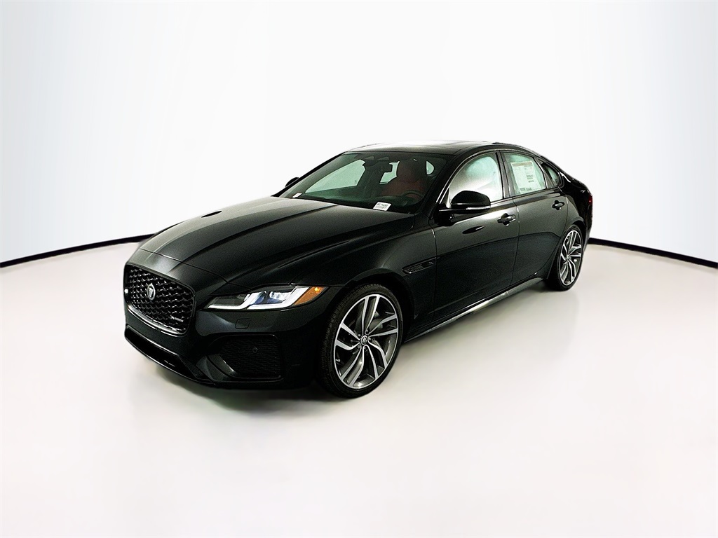 New 2024 Black Jaguar R-Dynamic SE image 1