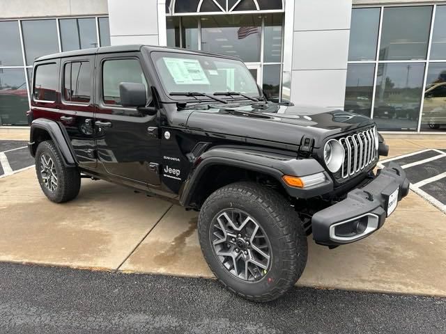 2024 Jeep Wrangler Sahara photo 7