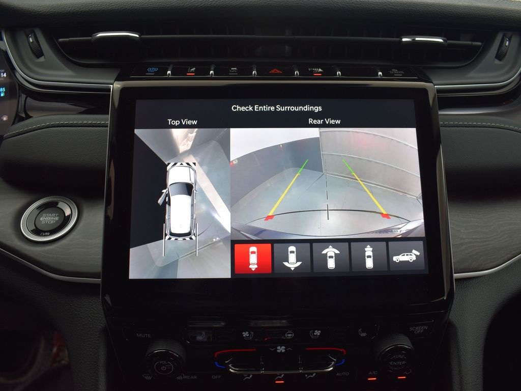 2023 Jeep Grand Cherokee 4xe photo 19