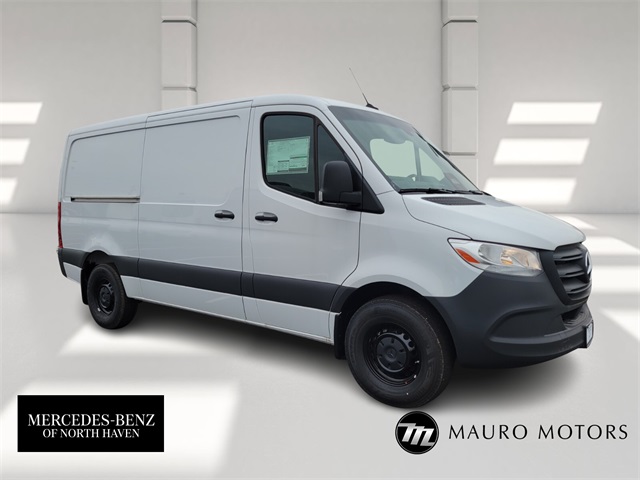 2025 Mercedes-Benz Sprinter Cargo Van Base's photo