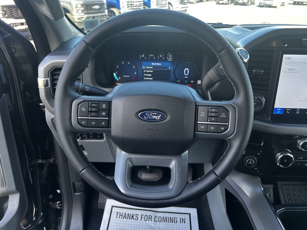 2025 Ford F-150 XLT photo 7