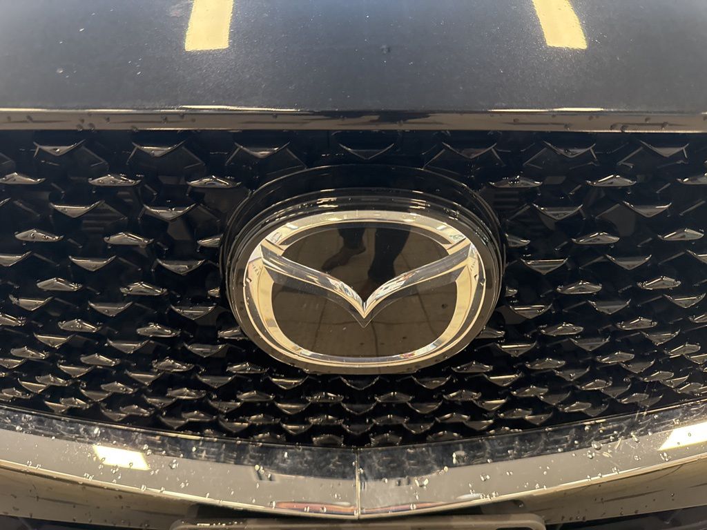 2022 Mazda CX-30 2.5 S Preferred photo 3