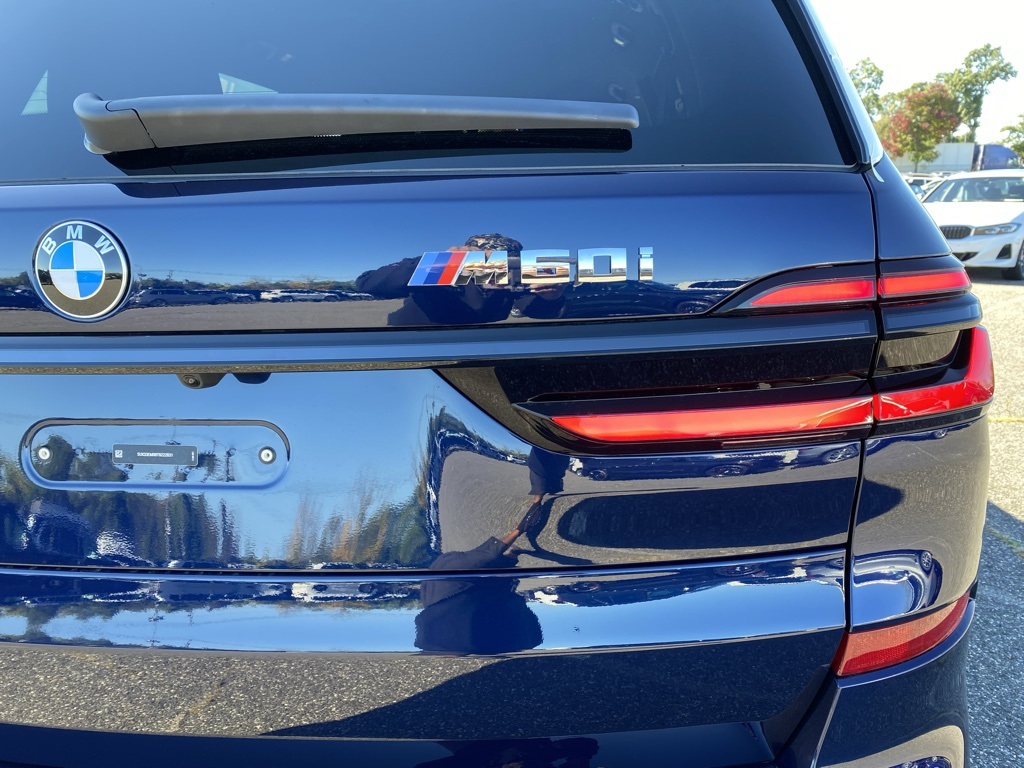 2026 Bmw X7 M60i photo 2